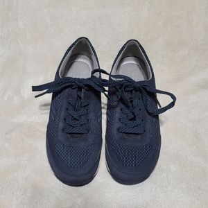 Dansko "Hayes" Sneakers